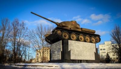 Памятник-танк Т-34