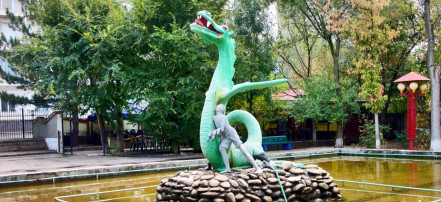 Скульптура «Мальчик и дракон»: Фото 1