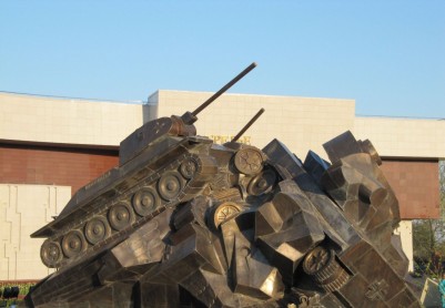 Скульптурно-художественная композиция «Танковое сражение под Прохоровкой. Таран»