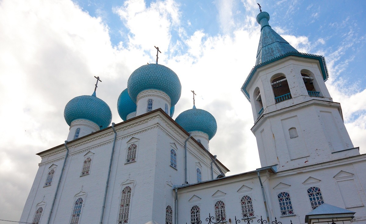 Сретенская церковь в Заостровье в Архангельской области — фото, описание на  GoRu