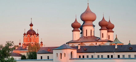 Тихвинский Богородичный Успенский мужской монастырь: Фото 2