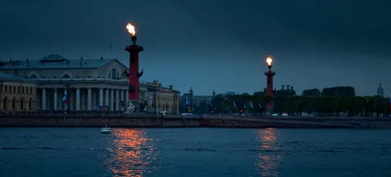 Обложка: Индивидуальная ночная экскурсия по Санкт-Петербургу на автобусе