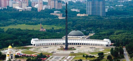 Индивидуальная пешеходная экскурсия с посещением Поклонной горы и Парка Победы в Москве: Фото 3