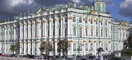 Обложка: Индивидуальная обзорная экскурсия по Санкт-Петербургу на автобусе с посещением Эрмитажа
