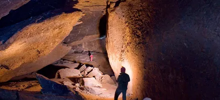 Обложка: «Другой Мир» — экскурсия в пещеру «Орешная» из Красноярска