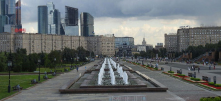 Индивидуальная пешеходная экскурсия с посещением Поклонной горы и Парка Победы в Москве: Фото 5