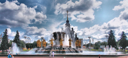 Индивидуальная пешая экскурсия «Город будущего — ВДНХ» в Москве: Фото 9