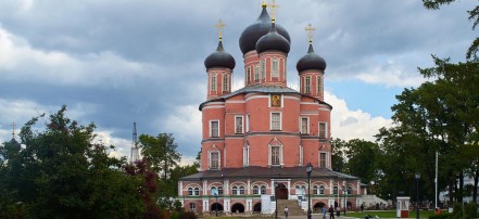 Пешеходная экскурсия «Донской монастырь и некрополь Донского монастыря»: Фото 2