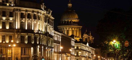 Комбинированная экскурсия «Ночной Петербург» на автобусе и с прогулкой на теплоходе: Фото 2