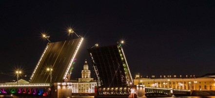 Ночная экскурсия на теплоходе «Разведение мостов»: Фото 3