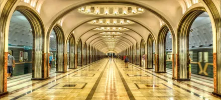 Обложка: Экскурсия в Московском метро «Иммерсивный документальный спектакль-променад»