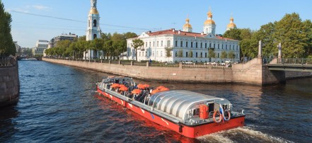 Экскурсия на теплоходе по Санкт-Петербургу в формате «Hop-on – Hop-off»: Фото 3