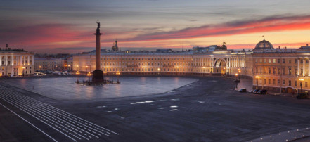 Квест-экскурсия «От Дворцовой площади до Казанского собора» в Санкт-Петербурге: Фото 1