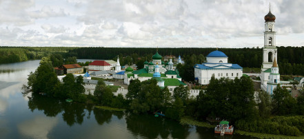 Экскурсия в Свияжск и Раифский монастырь на теплоходе из Казани
