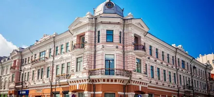 Обложка: Пешеходная экскурсия «Городские истории» во Владивостоке