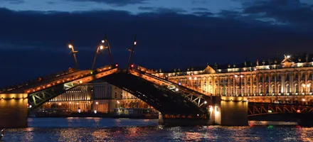 Обложка: Ночная автомобильная экскурсия с частным гидом по мостам Санкт-Петербурга