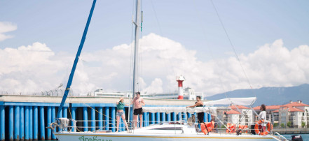 Морская прогулка в Сочи на парусной яхте: Фото 2