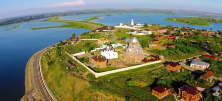 Однодневный школьный тур по Казани с обзорной экскурсией и посещением острова Свияжск