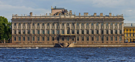Дневная экскурсия на теплоходе по Неве и каналам в Санкт-Петербурге: Фото 2